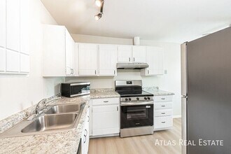 Building Photo - 9401 W 65th Ave