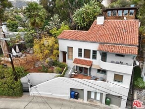 Building Photo - 2666 Rutherford Dr