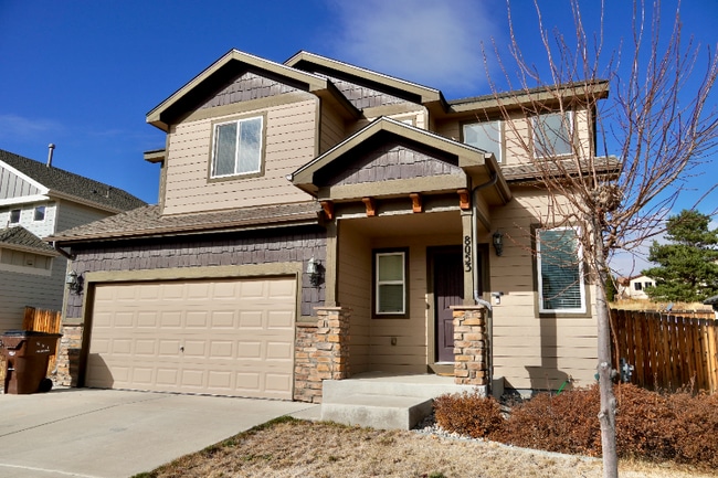 Building Photo - 8053 Pinfeather Dr