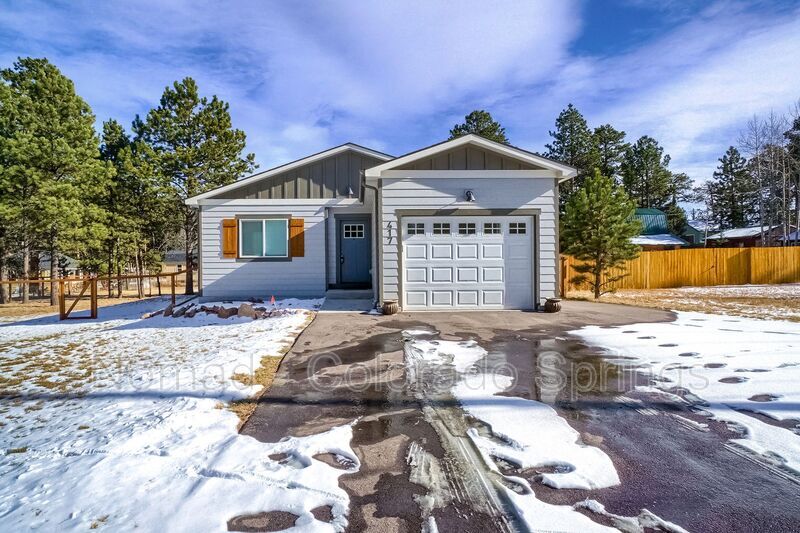 417 N West St, Woodland Park, CO 80863 House Rental in Woodland Park