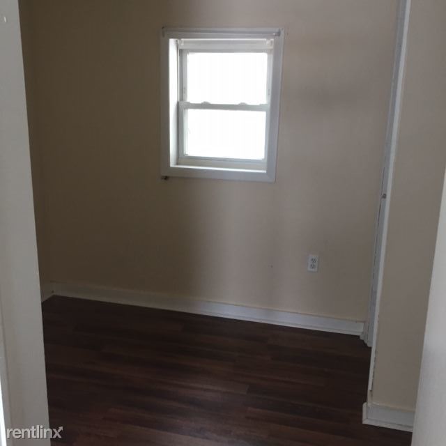 Foto del edificio - 1 br, 1 bath Apartment - 272 W 14th St