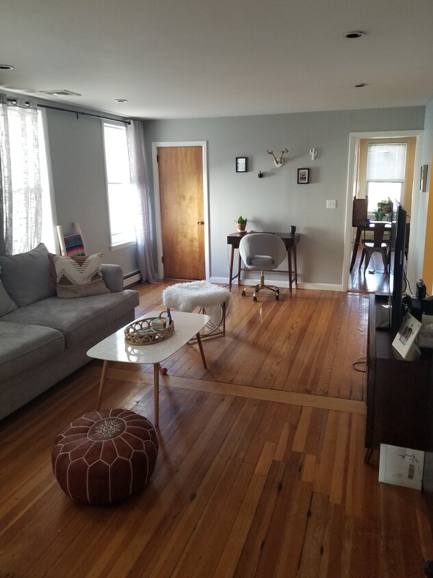Primary Photo - 32 Frankfort St