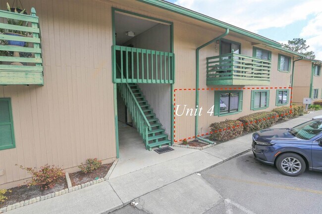 Foto del edificio - 3765 Crown Point Rd