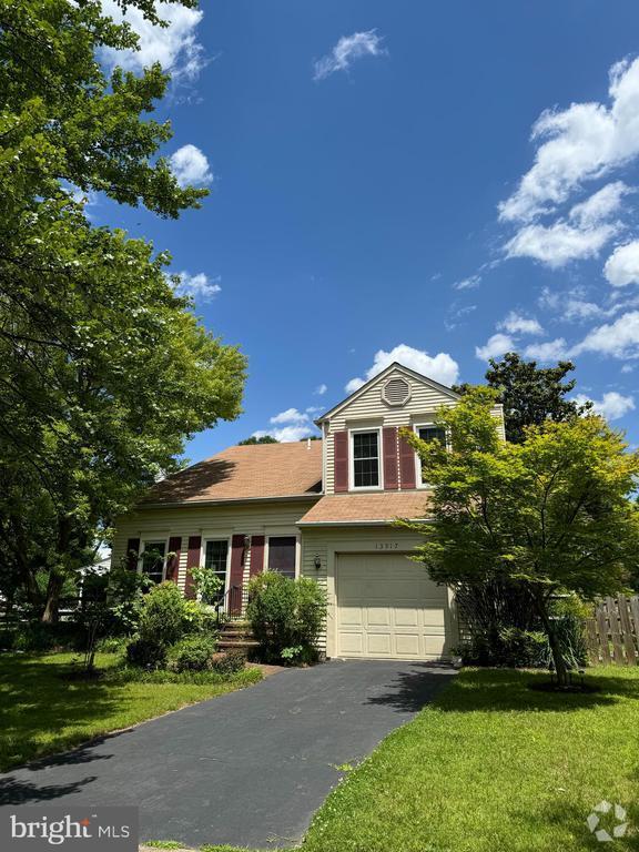 Building Photo - 13917 Grey Colt Dr