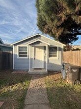 Building Photo - 205 Elmira Ave