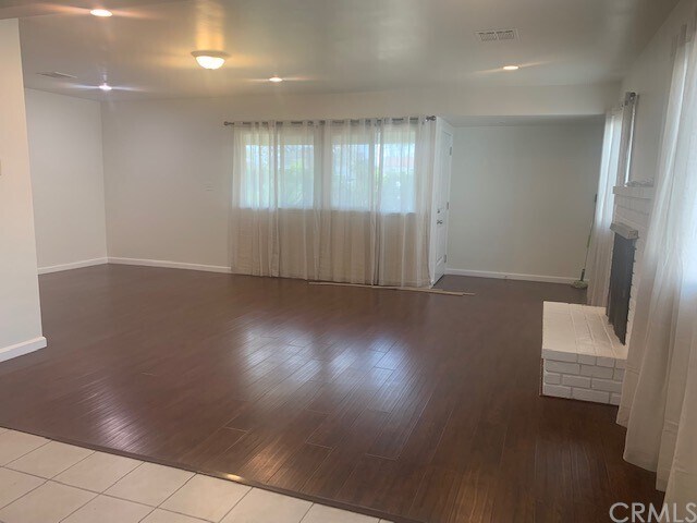 Foto del edificio - 5114 Sultana Ave