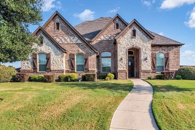 Stunning 4-3.5-3 Oasis with Pool in Prime ... - Stunning 4-3.5-3 Oasis with Pool in Prime ... Apartment