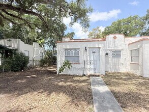 Building Photo - 1426 10th St W