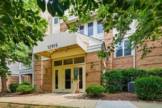 Building Photo - 12915 Alton Square