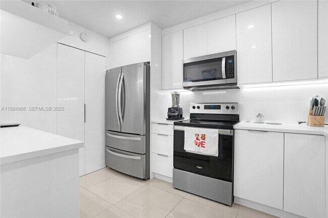 Foto del edificio - 11211 W Atlantic Blvd