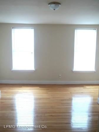Building Photo - 1217 E Berks St