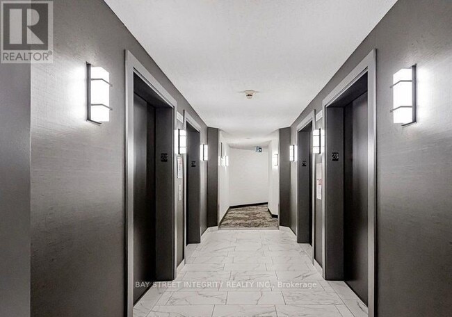 Building Photo - 33 Empress Ave