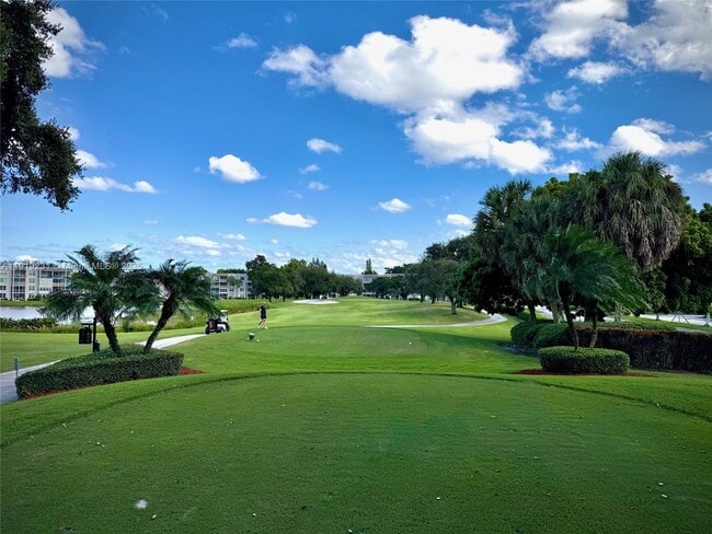 Foto del edificio - 1522 Whitehall Dr