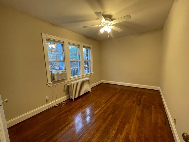 Building Photo - 2229 40th Place NW