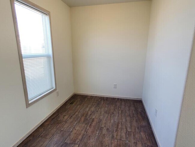 Building Photo - Brand New Manufactured Home!