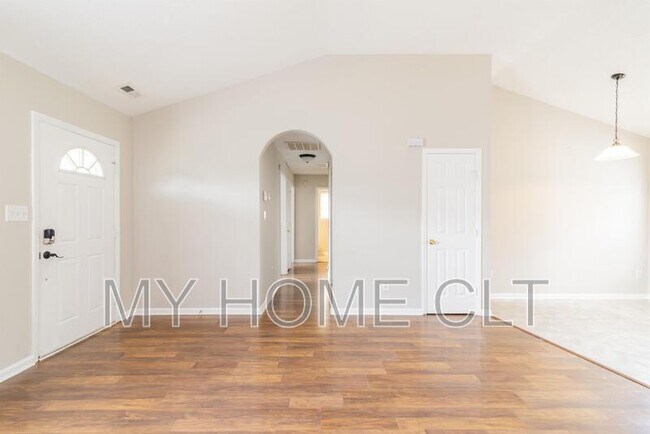 Building Photo - 4123 Bryan Furr Dr