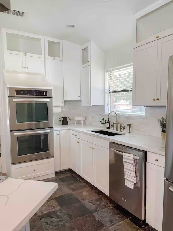 Foto del edificio - 601 Lakewood Ln