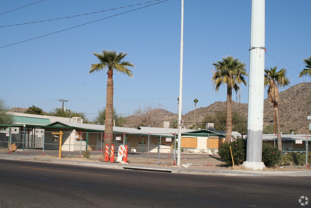 Foto del edificio - Hatcher Apartments
