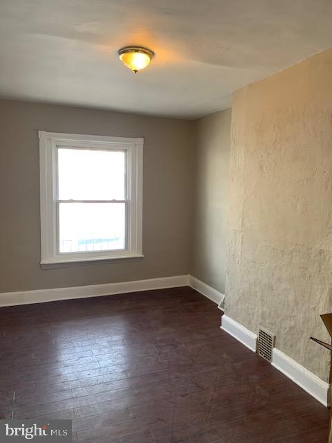 Building Photo - 6148 Delancey St