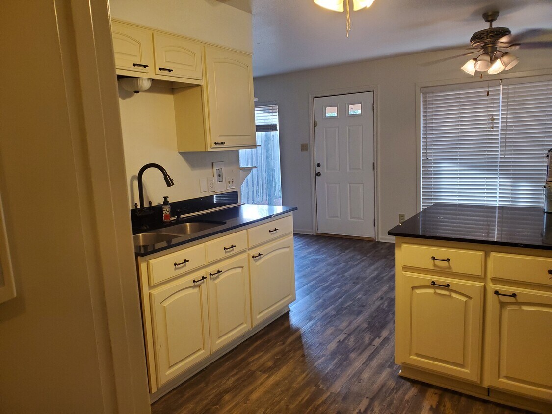 576 St, Beaumont, TX 77707 House Rental in Beaumont, TX