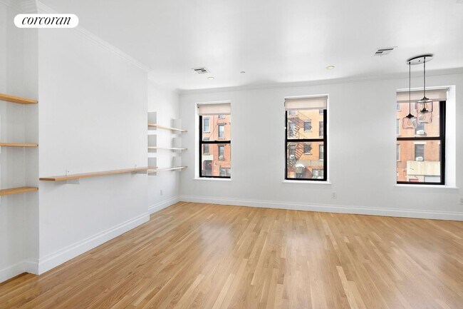 Foto del edificio - 445 3rd Ave