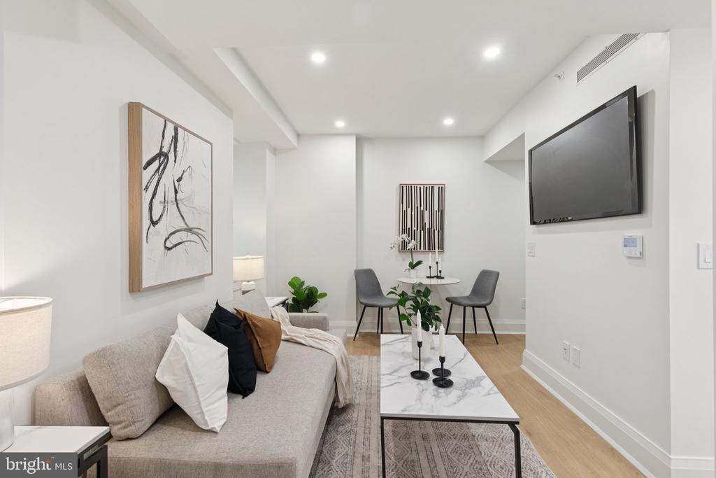 Foto principal - 135 S 19th St