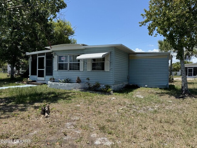 Building Photo - 5414 Taylor Ave