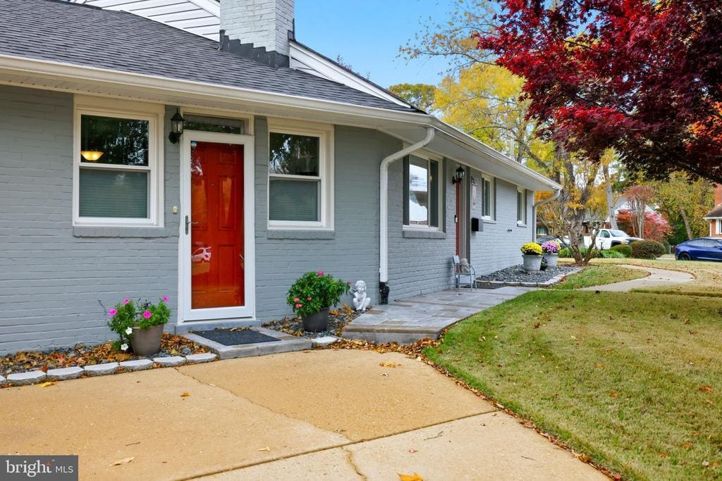 Foto principal - 7137 Murray Ln