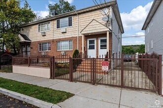 Building Photo - 115-05 Bedell St