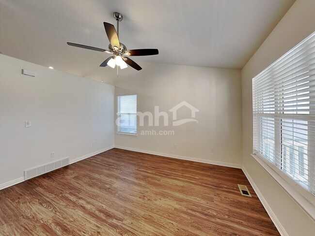Building Photo - 7898 Cochise Way