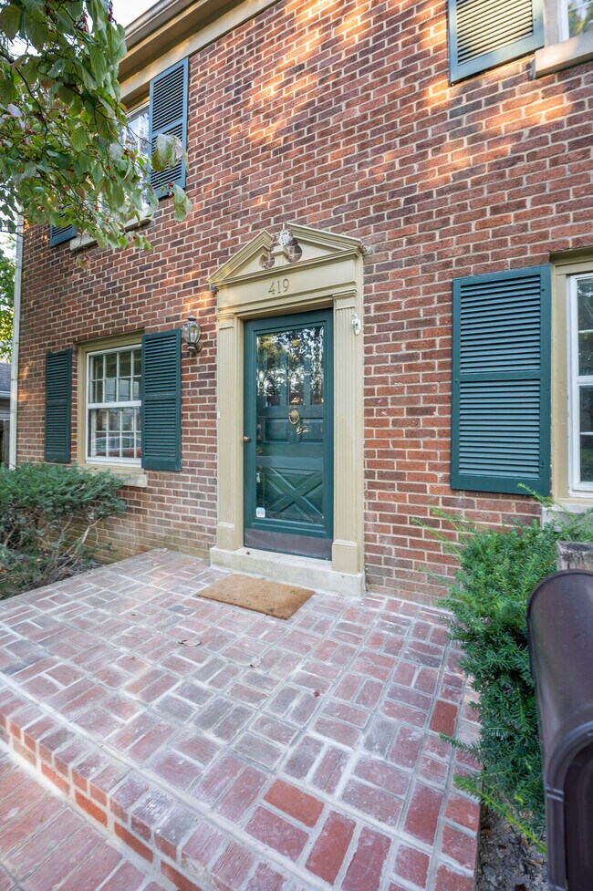 419 Henry Clay Blvd, Lexington, KY 40502 House Rental in Lexington