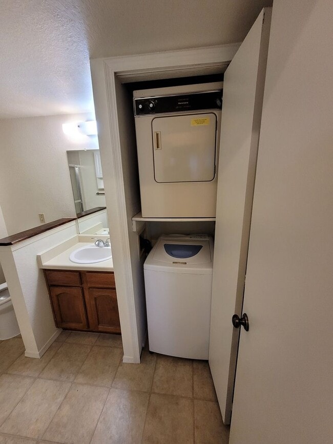 Foto del interior - Rampart View Apartments