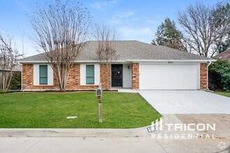 Building Photo - 6003 Meadowside Trail