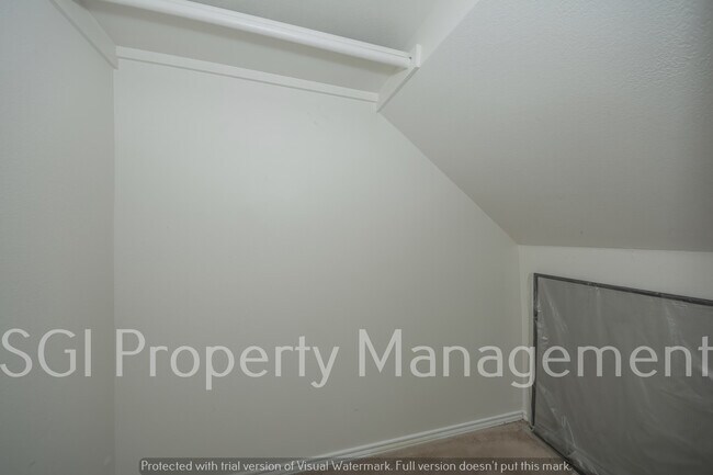 Building Photo - 937 Glenndon Dr