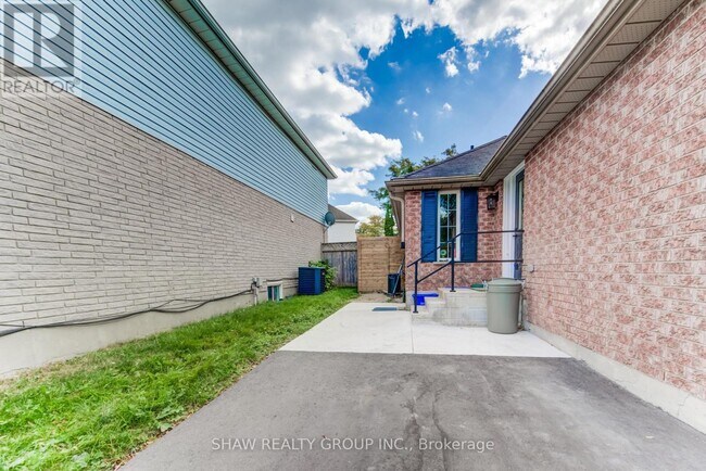 Photo du bâtiment - 122 Kovac Rd
