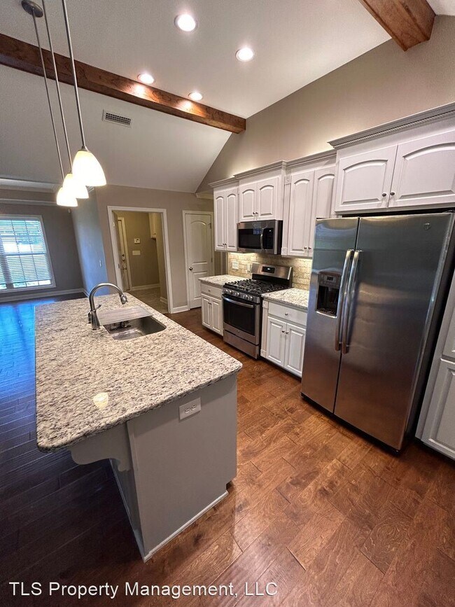 Foto del edificio - 4 br, 3 bath House - 122 Brookstone Drive