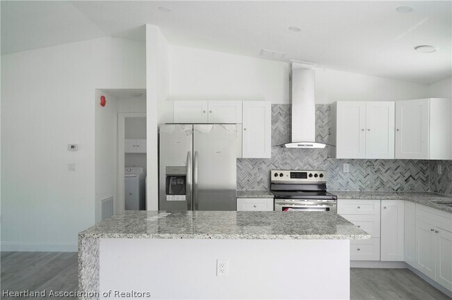 Foto del edificio - 837 Hanover Ave