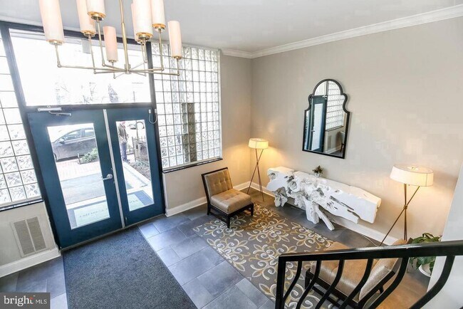 Foto del edificio - 2130 N St NW