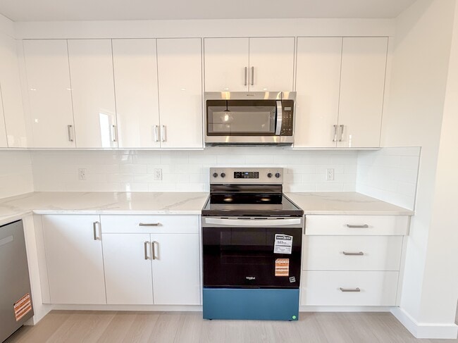 Photo du bâtiment - 277 Sage Hill Cir NW