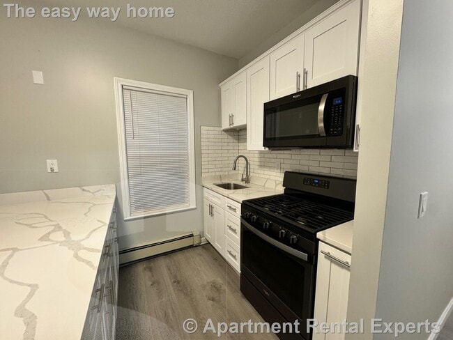 Photo - 10 Pearl St Pl Apartment