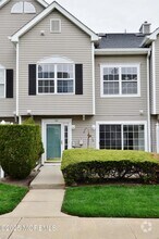 Building Photo - 111 Watson Ct
