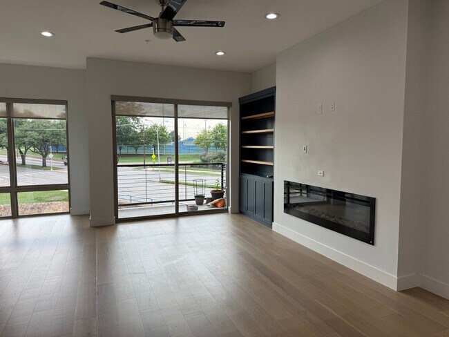 Foto del edificio - 2620 Valley View Ln
