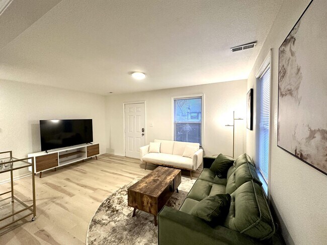Foto del edificio - 2618 Essex St