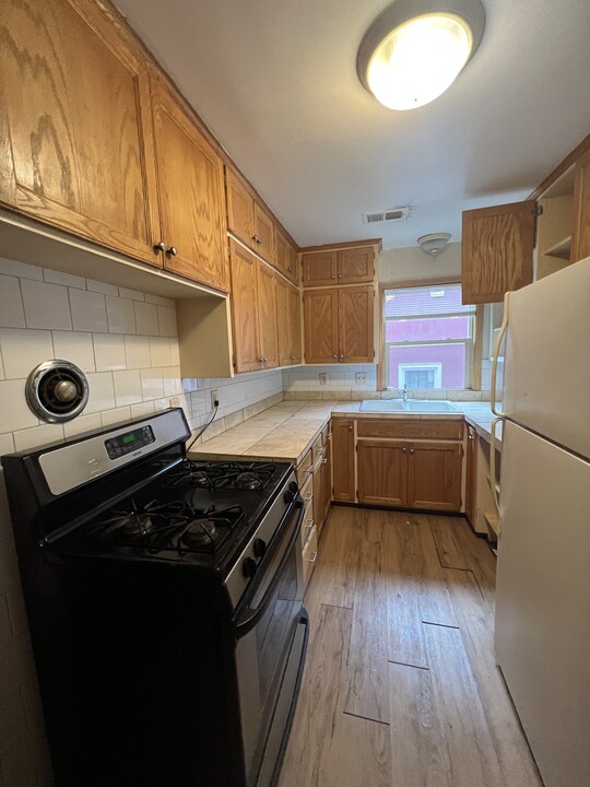 Foto del edificio - 2419 Plymouth Ave N