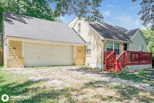 Building Photo - 4422 Dohn Ave