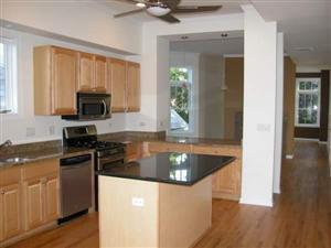 Primary Photo - 2420 W Belden Ave