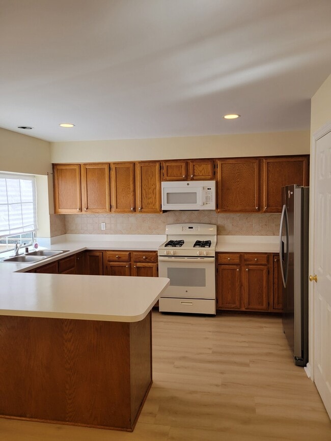 Photo - 2681 McGuffeys Ct Townhome