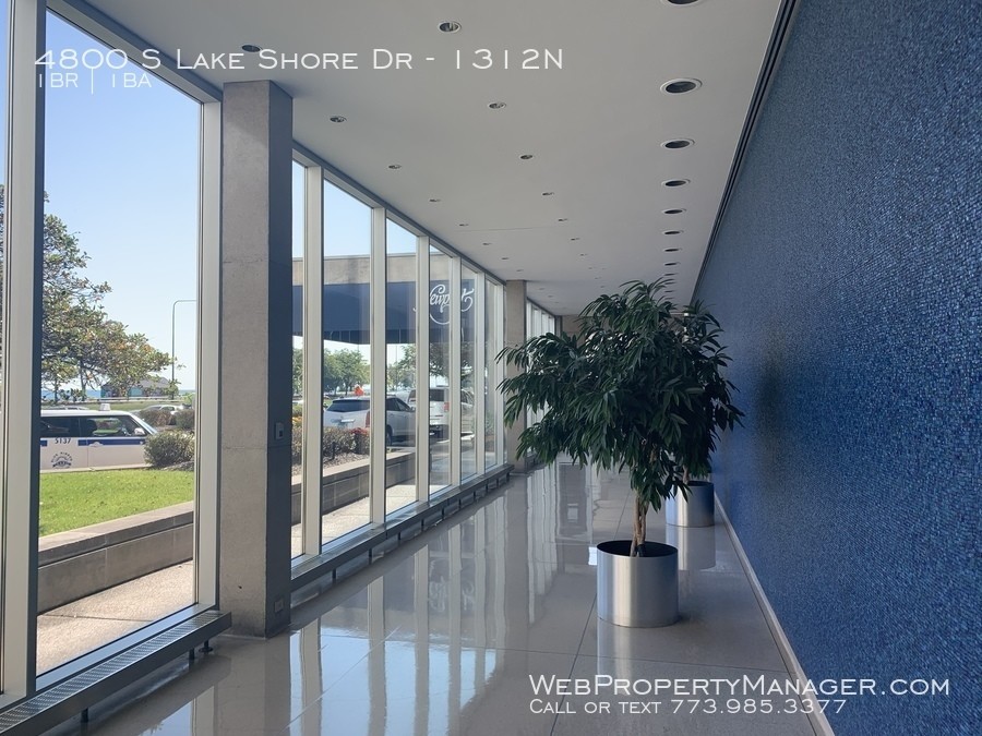 Primary Photo - 4800 S Lake Shore Dr