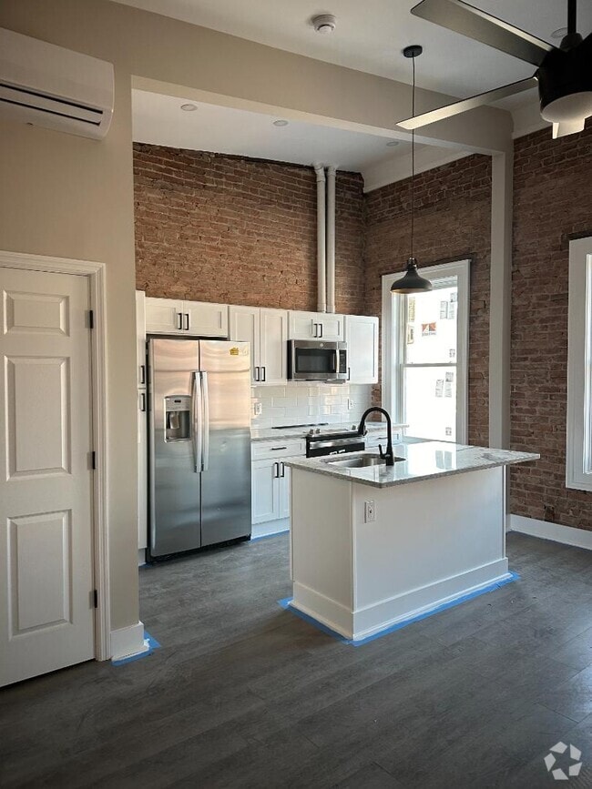 Building Photo - 297 Lark St