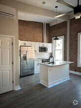 Building Photo - 297 Lark St